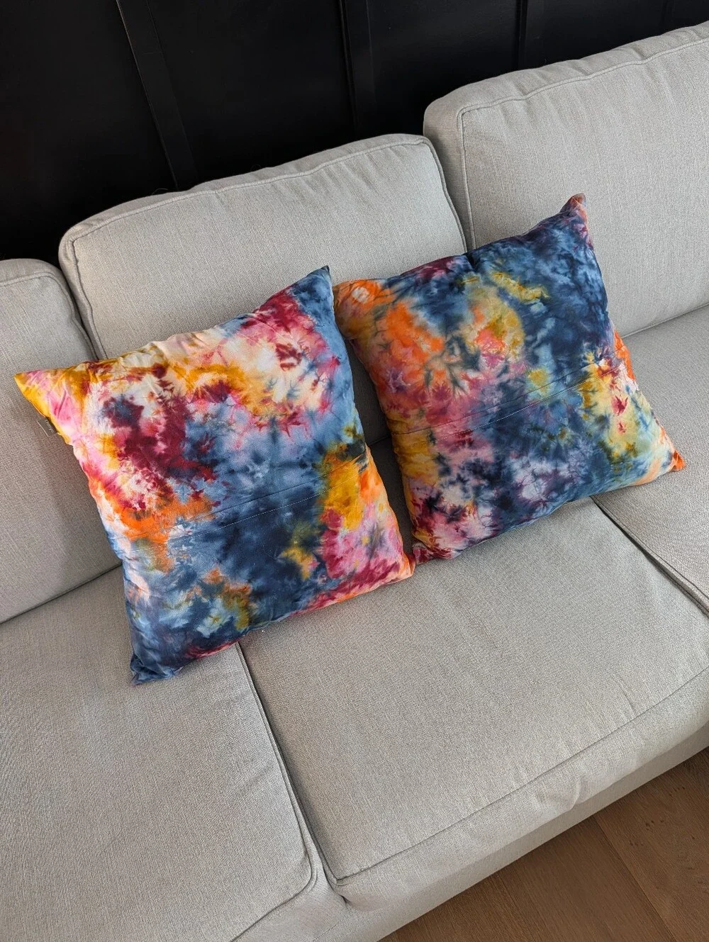 New Custom Tiedye 20x20 Pillows Set Of 2